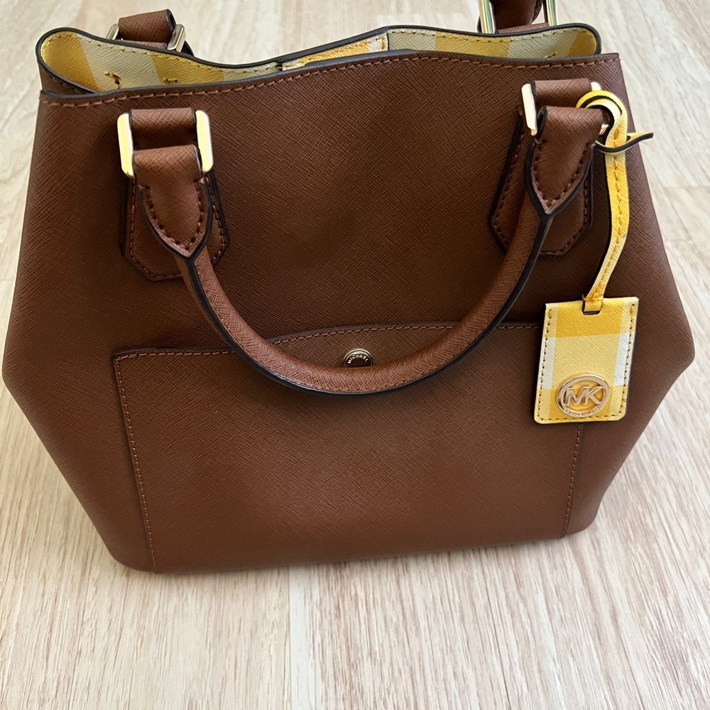 Michael Kors Greenwich tote